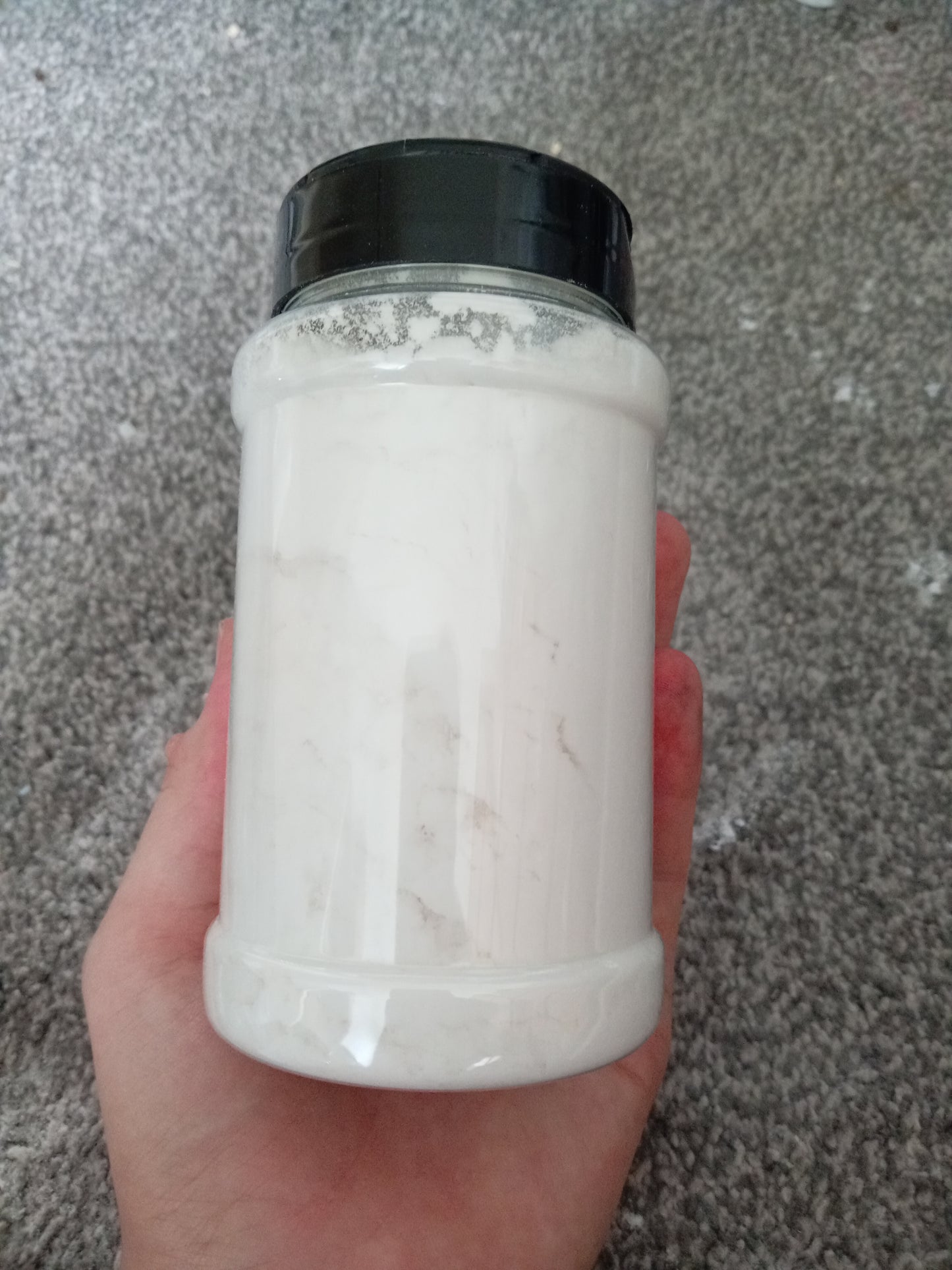 Carpet freshener
